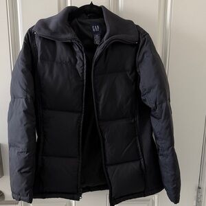 GAP VNTG ‘90’s Black Quilted Puffer Jacket